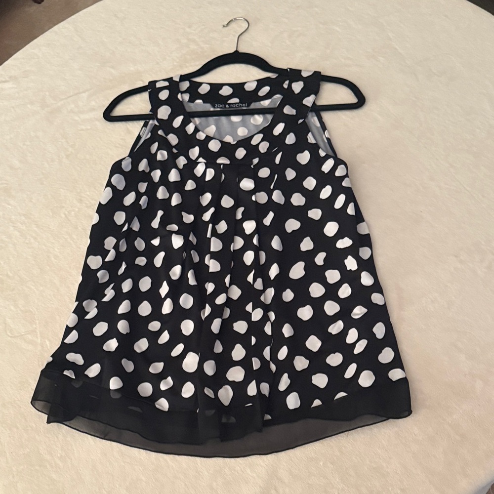 Women’s polka dot tank top blouse